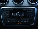 Mercedes GLA GLA 200, Salon Polska, Serwis ASO Wyposażenie - multimedia MP3 Gniazdo SD Nawigacja GPS CD Bluetooth Gniazdo USB