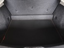 Volvo V40 Cross Country 2.0 D3, Salon Polska Wyposażenie - bezpieczeństwo ESP (stabilizacja toru jazdy) Poduszki boczne przednie Poduszka powietrzna kierowcy ASR (kontrola trakcji) Isofix Czujnik deszczu Kurtyny powietrzne Poduszka powietrzna chroniąca kolana Poduszka powietrzna pasażera ABS
