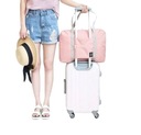 Розовая сумка для багажа авиакомпании
