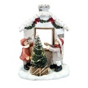 ФИГУРКА ДОМ С ДЕТЬМИ И СВЕТОДИОДНОЙ РОЖДЕСТВЕНСКОЙ ЕЛКОЙ 18,5 см