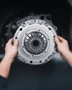 КОМПЛЕКТ ЗЧЕПЛЕННЯ Z КОЛОМ ZAMACHOWYM AUDI A3 8P 2003-2010 КОМПЛЕКТ ЗАМІНА  (18527972813) фото min 6
