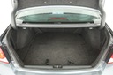 Honda Civic 1.8 i, Salon Polska, Klima Wyposażenie - komfort Elektryczne szyby tylne Elektrycznie ustawiane lusterka Elektryczne szyby przednie Wspomaganie kierownicy Podgrzewane przednie siedzenia