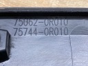 MOULURE PORTES VERS TOYOTA RAV 4 XA50 2018- 75062-0R010 GAUCHE NOIRphoto 5