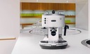 Bankový tlakový kávovar De'Longhi Icona ECO 311.W 1100 W biely Hmotnosť výrobku 4.1 kg