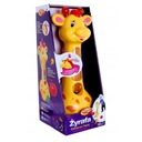 Жираф в погоне за мячом