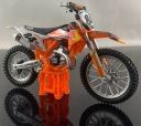 KTM 450 SX-F Red Bull Дж. Херлингс 1:18 Bburago