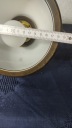 стильный подвесной светильник с молочным абажуром