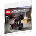 Lego Technic Forklift с палитрой склада 30655
