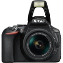 Корпус Nikon D5600 + объектив Nikkor 18-55 + халява, пробег 489