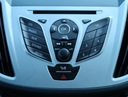 Ford Grand C-Max 1.6 TDCi, 1. Właściciel Wyposażenie - komfort Wielofunkcyjna kierownica Przyciemniane szyby Wspomaganie kierownicy Elektryczne szyby przednie Elektryczne szyby tylne Elektrycznie ustawiane lusterka