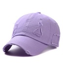 Хлопковая бейсболка. Ссадины.