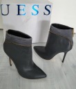 Фирменные серые кожаные ботильоны GUESS, размер 41