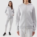 4F ЖЕНСКАЯ ТОЛСТОВКА НА МОЛНИИ С КАПЮШОНОМ SS24