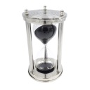 Песочные часы на столе 15 мин.