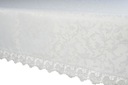 Biały obrus plamoodporny z gipiurą koronką 110X160 Wzór dominujący kwiaty inny wzór