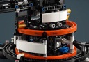 LEGO Technic 42179 Планета Земля і Місяць на орбіті