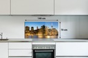 Кухонная панель Панорама небоскребы 140х70, закаленная