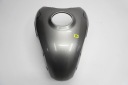 TRIUMPH TRIDENT 660 21- КРЫШКА ОБТЕКАТЕЛЯ ТОПЛИВНОГО БАКА