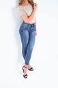 Брюки женские приталенные, джинсы классические пуш-ап, на резинке М.