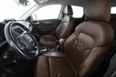 Audi Q3 GRATIS! Pakiet Serwisowy o wartości 1300 Wyposażenie - komfort Elektryczne szyby przednie Elektryczne szyby tylne Elektrycznie ustawiane lusterka Podgrzewane przednie siedzenia Przyciemniane szyby Wielofunkcyjna kierownica Wspomaganie kierownicy Tapicerka skórzana