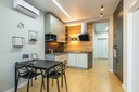 MAAN Вертикальная кухонная вытяжка 60 см Серебристая настенная стеклянная светодиодная тихая мощная