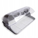 Большой коричневый пластиковый рюкзак.