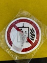 Запрет на пользование лифтом в случае пожарной наклейки