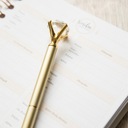 Бриллиантовая ручка невесты