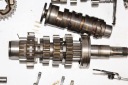 SUZUKI GS 500 89-04 КОРОБКА ПЕРЕДАЧ КОМПЛЕКТНА  (17409277685) фото min 4