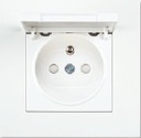 Viko KARRE Розетка одинарная с крышкой, белая