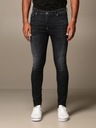 DSQUARED2 talianske džínsy SUPER TWINKY JEAN -40%% Dominujúca farba čierna