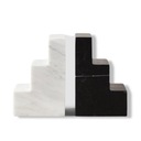 КНИЖНЫЕ СТОЙКИ ДЛЯ ЛЕСТНИЦЫ КУБ - МРАМОР