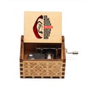 DREWNIANA POZYTYWKA NA KORBKĘ DOM Z PAPIERU