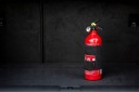 ДЕРЖАТЕЛЬ АВТОМОБИЛЬНОГО ОГНЕТУШИТЕЛЯ С КРЕПЛЕНИЕМ НА ВЕЛКРО