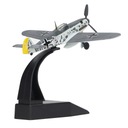 Модель самолета-истребителя BF109 в масштабе 1:72