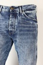 WRANGLER SLIDER JEANSY REG. TAPERED _ W30 L30 Długość nogawki długa