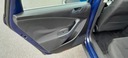 Volkswagen Passat B6 1.9 TDI 105 KM Wyposażenie - bezpieczeństwo ABS ASR (kontrola trakcji) Czujnik deszczu ESP (stabilizacja toru jazdy) Poduszka powietrzna kierowcy Poduszka powietrzna pasażera Poduszki boczne przednie Poduszki boczne tylne