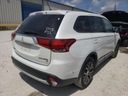 Mitsubishi Outlander 2016 MITSUBISHI OUTLANDER... Pojemność silnika 2400 cm³