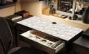Защитный коврик для стола Ikea 105х50 золотые кольца