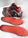 Buty sportowe halowe KEMPA KBOX 39,5 wkł.25,5 cm Cechy dodatkowe niebrudząca podeszwa perforowana podeszwa usztywnienie pięty wzmocnienie czuba