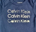 Calvin Klein modré bodýčko pre chlapčeka, bábätko Teddy 18 m Počet kusov v ponuke 1 szt.