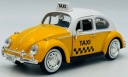 Volkswagen VW Beetle Taxi 1966 1:24 Motormax 79577 желтый