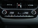 Toyota Corolla 1.8 Hybrid, Salon Polska Wyposażenie - multimedia CD Gniazdo SD MP3 Bluetooth Gniazdo USB