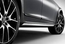 Volvo V60 II Cross Country накладки на пороги и боковые юбки Новый