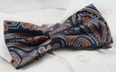 Комплект с галстуком-бабочкой и нагрудным платком — Alties — Темно-синий с оранжевыми вставками