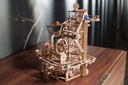 Guľôčková dráha so špirálovým kladkostrojom DIY - Ugears Počet prvkov 266