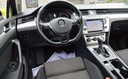 Volkswagen Passat 2,0 TDI 150 KM DSG BI-Xenon ... Wyposażenie - pozostałe Alufelgi Bezkluczykowy dostęp Elektrochromatyczne lusterka boczne System Start-Stop Tempomat aktywny