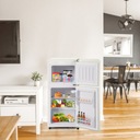 Retro lednička. Dvojité dveře, celkový objem 60 litrů. LED osvětlení Šířka výrobku 42 cm
