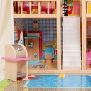 Drevený domček pre bábiky nábytok bazén +osvetlenie Hrdina žiadny