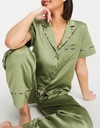 Olivová saténová pyžamová košeľa defekt 40 Veľkosť 40